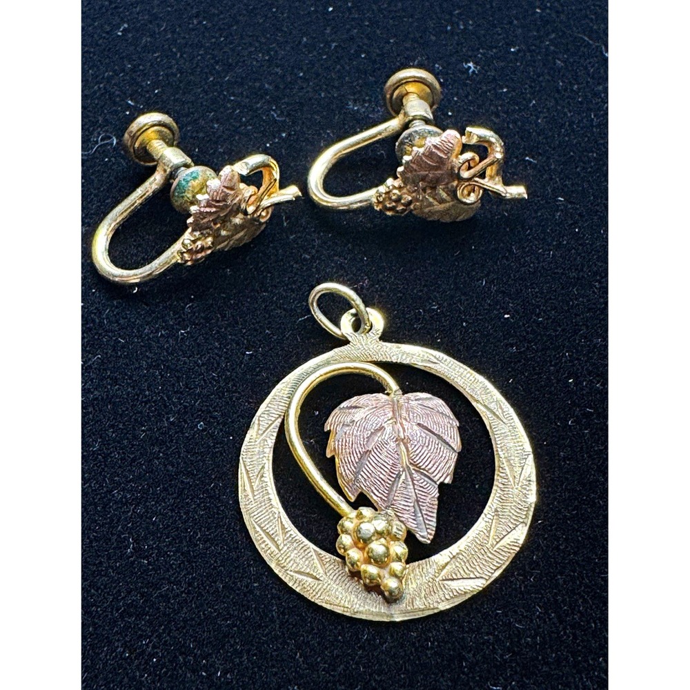 Black Hills Gold Signed 10-12k Leaf Pendant & Dangle Earrings Screw Back